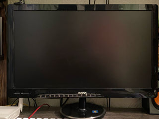 BenQ V2220H foto 2