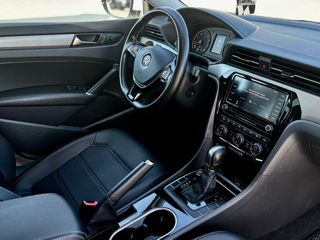 Volkswagen Passat foto 11