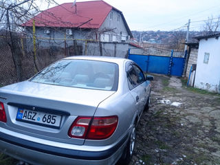 Nissan Almera foto 5