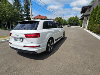 Audi Q7 foto 4