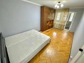 Apartament cu 2 camere, 55 m², Botanica, Chișinău foto 7