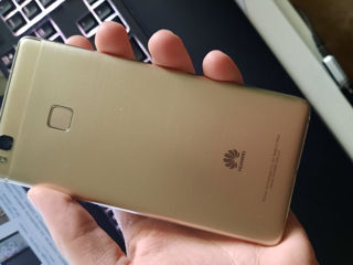 Телефоны Huawei P9 Lite, Samsung Galaxy S7 foto 4