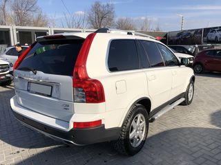 Volvo XC90 foto 4