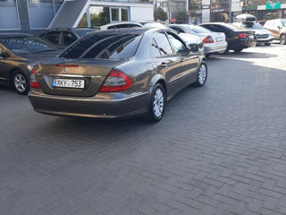 Mercedes C-Class foto 4