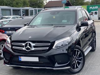 Mercedes GLE foto 1