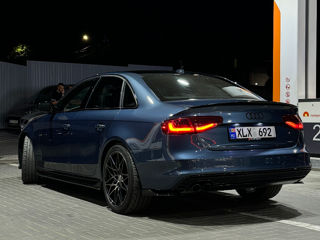 Audi A4 foto 4