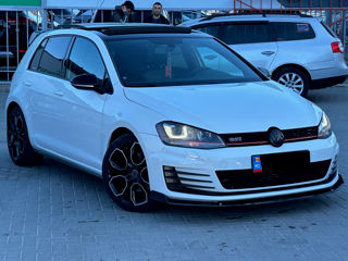 Volkswagen Golf foto 5