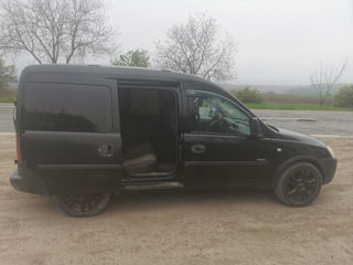 Opel Combo фото 1