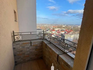 Apartament cu 5 camere sau mai multe, 156 m², Buiucani, Chișinău foto 11