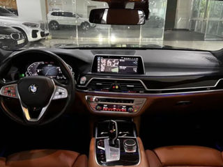 BMW 7 Series foto 5