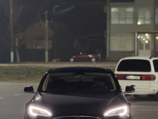 Tesla Model S foto 5