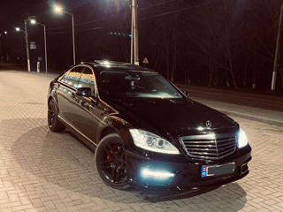 Mercedes S-Class