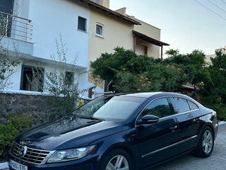 Volkswagen Passat CC foto 2