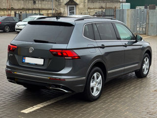 Volkswagen Tiguan foto 3