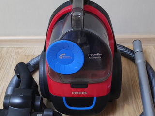 Aspirator nou, Philips PowePro Compact foto 2