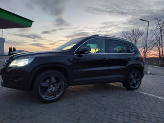 Volkswagen Tiguan foto 2