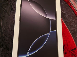 iPhone 16 Pro Black Titanium 512Gb foto 2