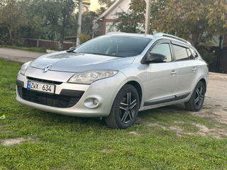 Renault Megane foto 2