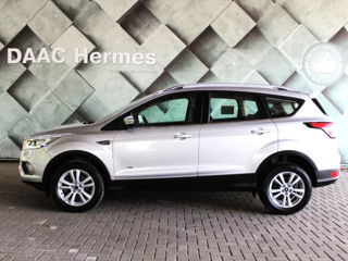 Ford Kuga foto 2