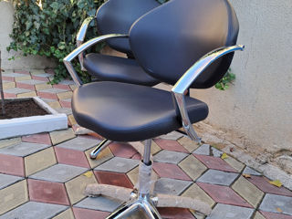 Mobilier si utilaj pentru frizerie/salon de frumusete фото 3