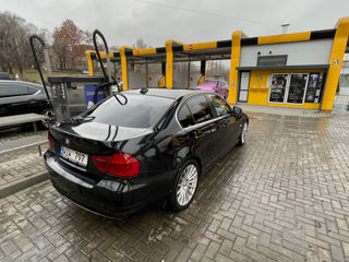 BMW 3 Series foto 3