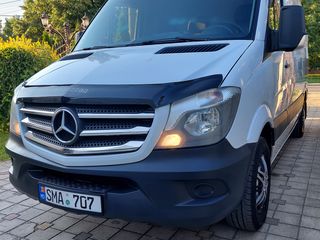 Mercedes Sprinter 216 foto 2