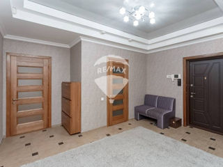 Apartament cu 5 camere sau mai multe, 275 m², Botanica, Chișinău foto 16