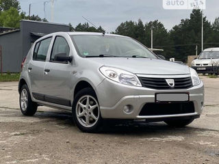 Dacia Sandero foto 9