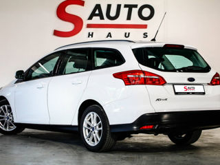 Ford Focus foto 5