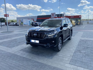 Toyota Land Cruiser Prado foto 2