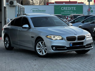 BMW 5 Series foto 4