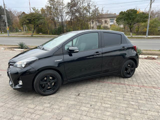 Toyota Yaris foto 3