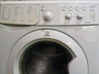 Indesit 6kg in stare foarte buna