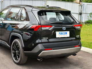 Toyota Rav 4 foto 5