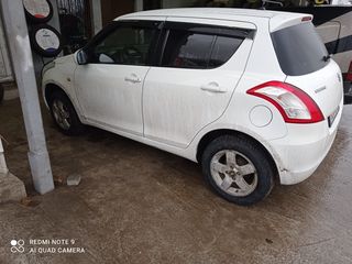 Suzuki Swift foto 7