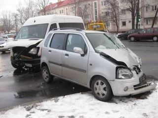 Opel Agila foto 12