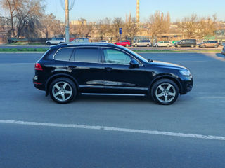 Volkswagen Touareg foto 3