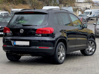 Volkswagen Tiguan foto 3