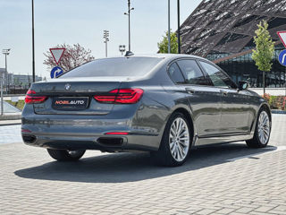 BMW 7 Series foto 5