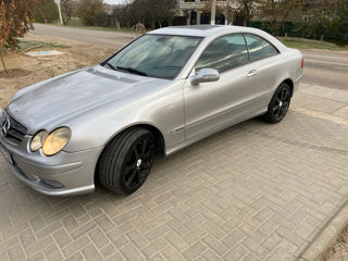 Mercedes CLK-Class foto 1