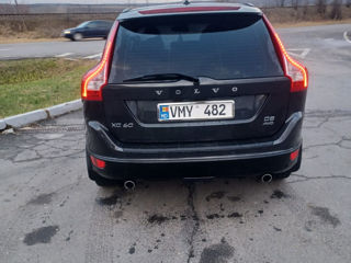 Volvo XC60 foto 4