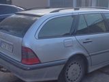 Mercedes C Class foto 4