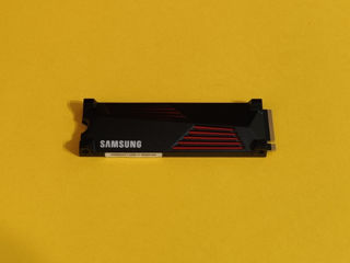 4TB Samsung 990 Pro Heatsink Nou / New / Новый