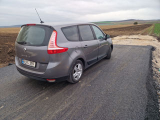 Renault Grand Scenic foto 3