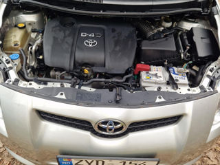 Toyota Auris foto 8