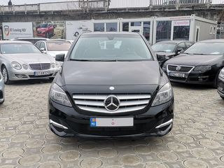 Mercedes B Class foto 1