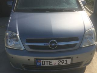 Opel Meriva foto 2