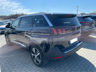 Peugeot 5008 foto 4