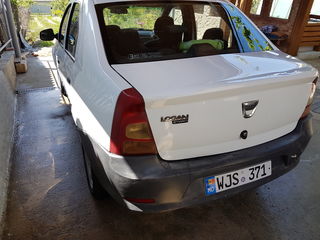 Dacia Logan foto 4