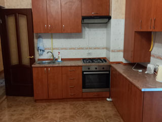 Apartament cu 2 camere, 50 m², Botanica, Chișinău foto 7